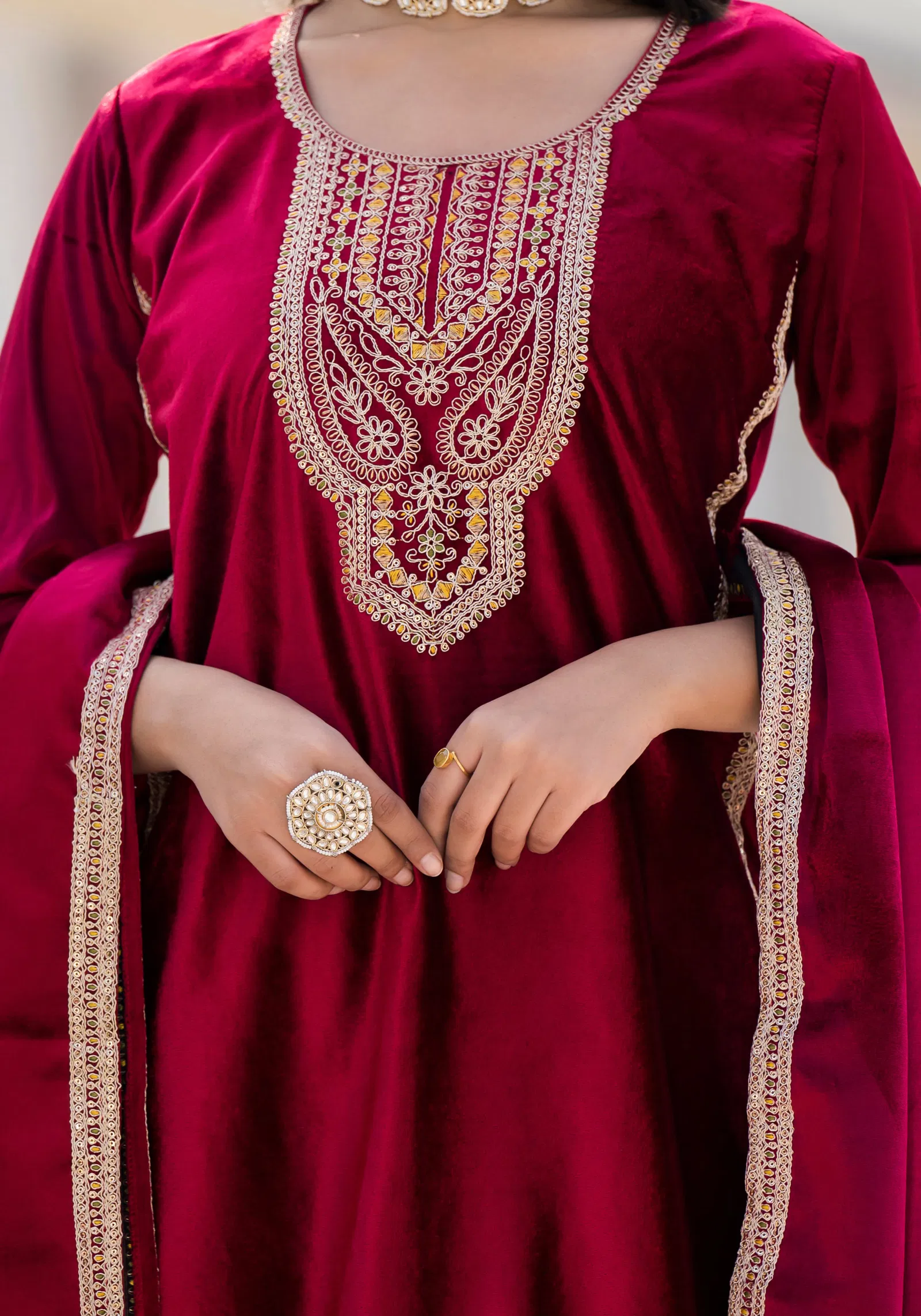 Sharmeen By Afsana Viscose Makhmal Readymade Suits Wholesalers In Delhi
